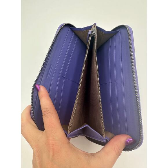Bottega Veneta Wallet - Picture 6 of 12